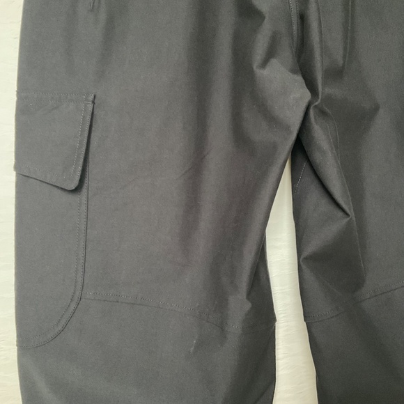 Lululemon Light Utilitech Cargo Pocket High-Rise Pant Cotton Blend Black Size 28 - Picture 11 of 15